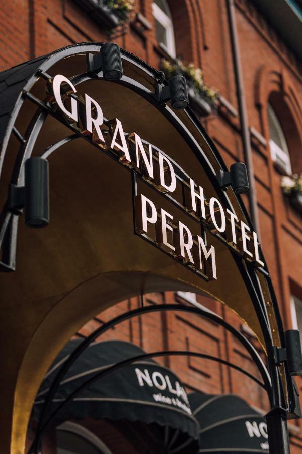 Grand Hotel Perm' Exterior foto